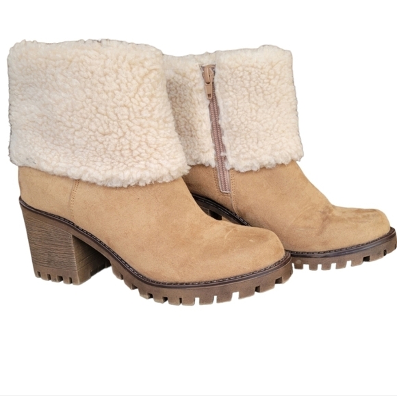 NWOT Unionbay Faux Shearling Boots Size 6.5 - Picture 3 of 5